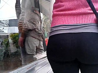 round ass perfect legs